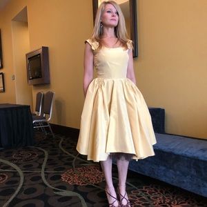 Vintage Bill Blass Yellow Taffeta Dress Size 0/2